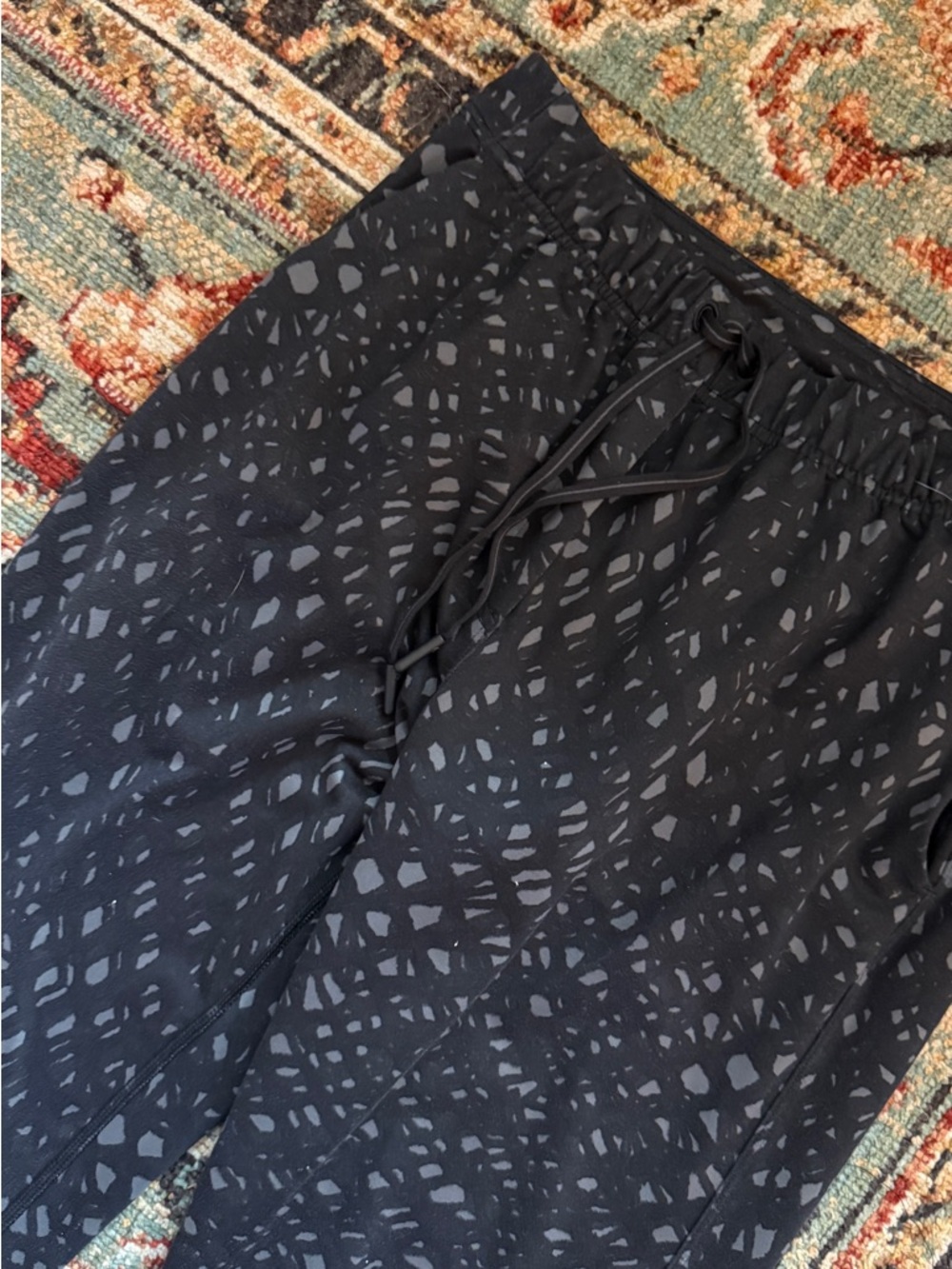 Lululemon Jet Crop (Slim) - Picture 4 of 4